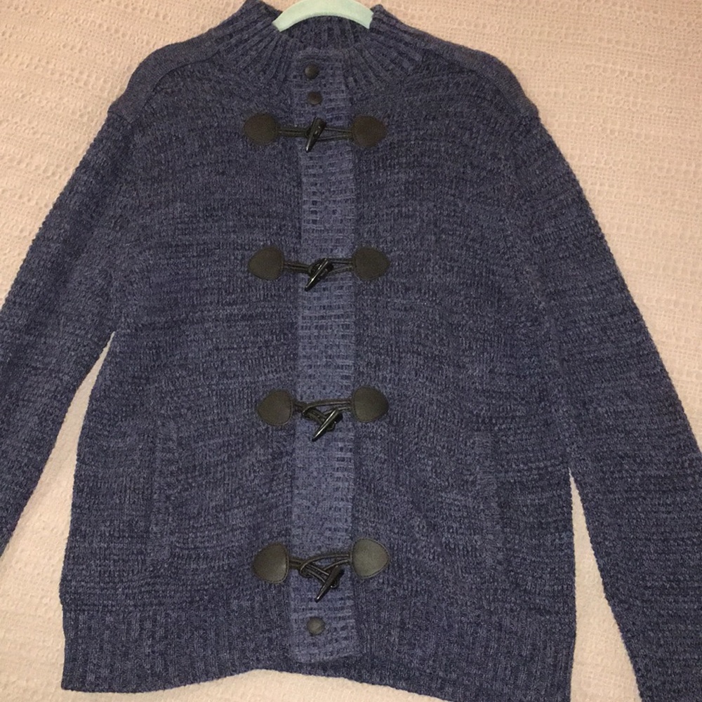 Men’s sweater